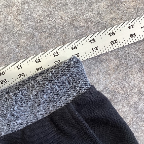 Yummy‎ Sweater Co Black Heather Ribbed Knit Flare Leg Yoga Pants, Medium - Picture 6 of 10